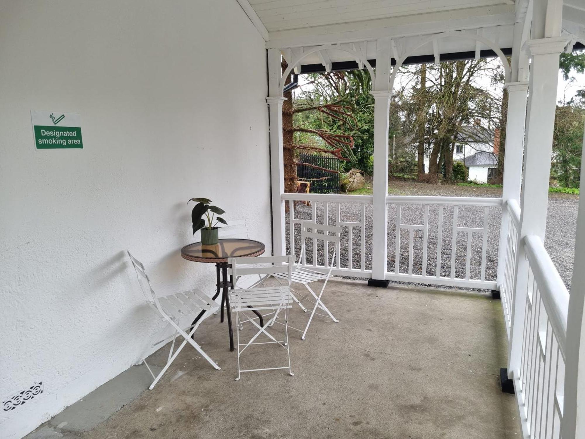 The Monkey Puzzle Hotel Bunclody Bagian luar foto